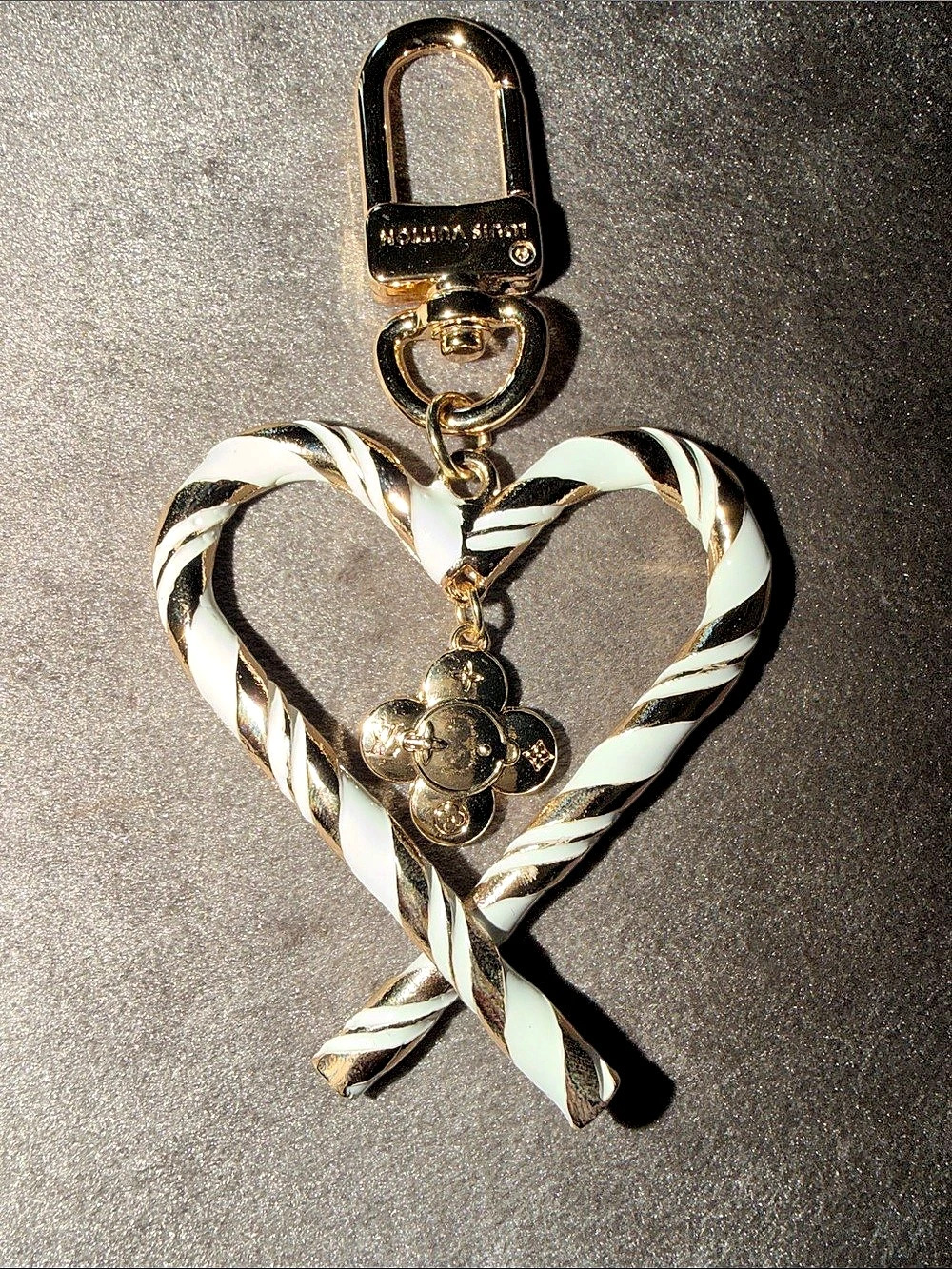 Louis Vuitton Vivienne Candy Cane Heart Bag Charm Key Chain White Gold